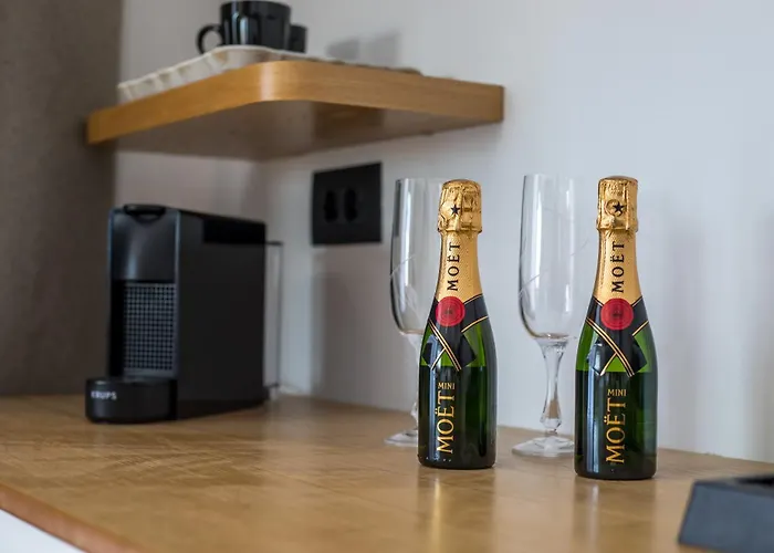 アパートホテル 3k Rodo ファリラキ