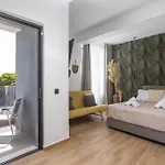 Aparthotel 3k Rodo 3*